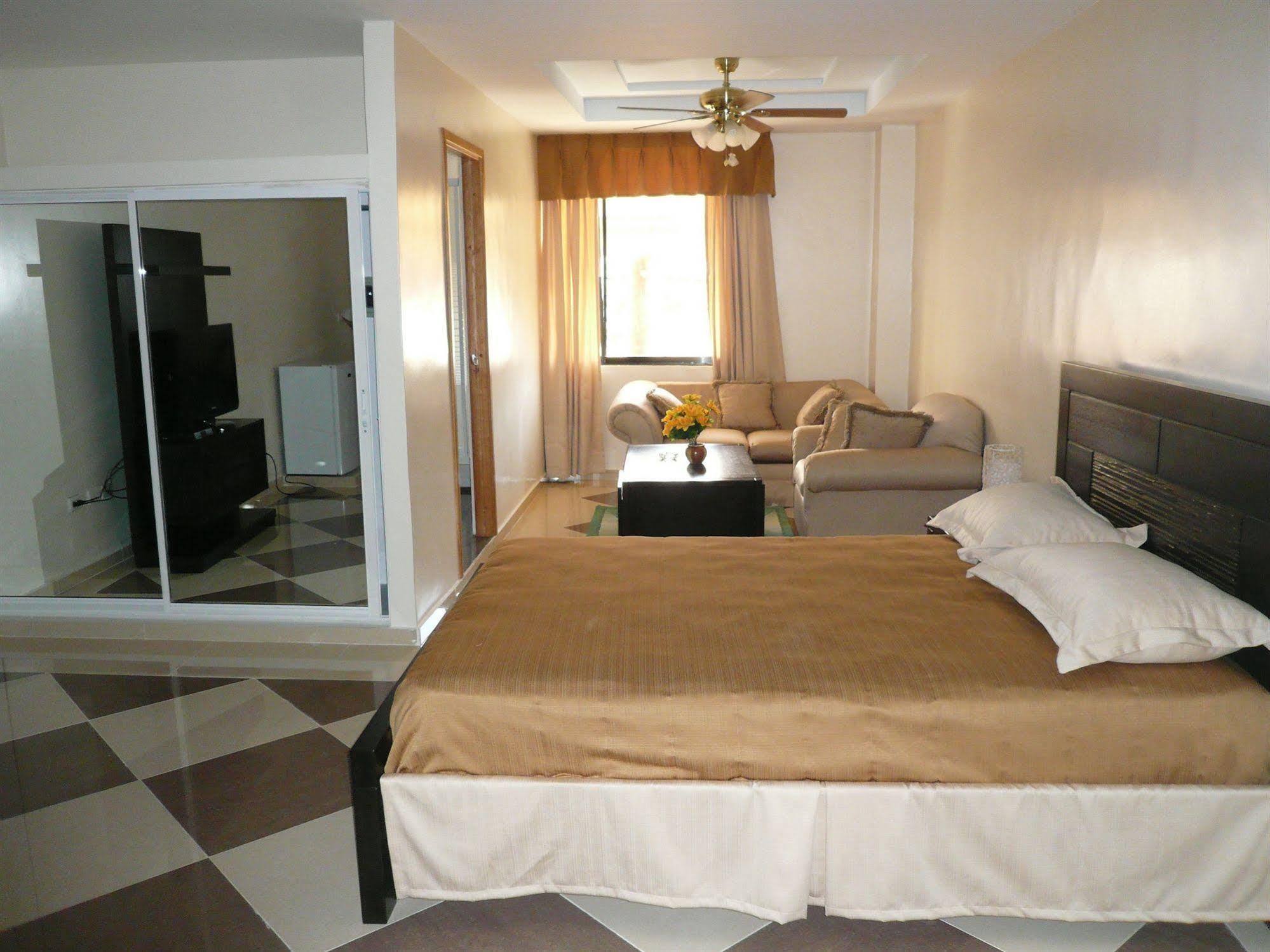 Aparta Hotel Roma Santo Domingo Buitenkant foto